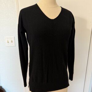 Jouica Black V-Neck Sweater XS Side Slit Lightweight Knit